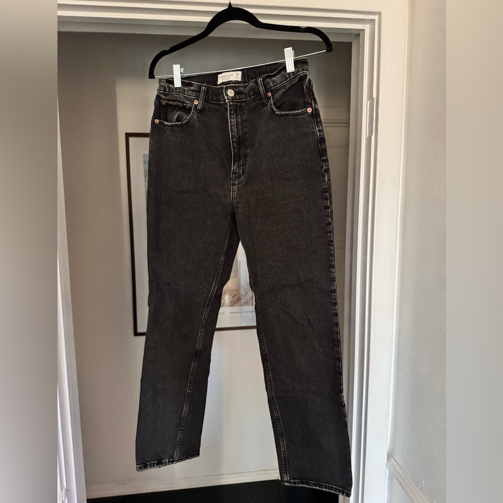 Abercrombie & Fitch women's washed black ankle straight ultra high rise jeans